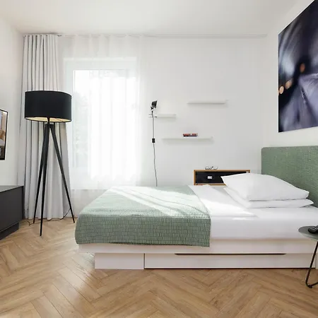 Smartments Parkstadt Schwabing 4*