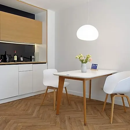 Smartments Parkstadt Schwabing 4*
