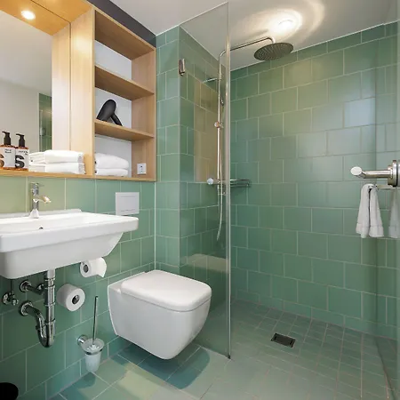 Smartments Parkstadt Schwabing 4*