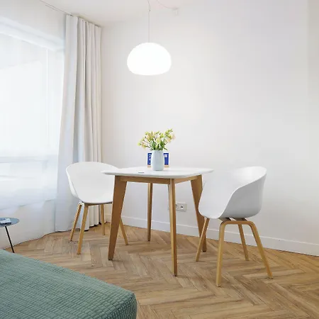 Smartments Parkstadt Schwabing 4*